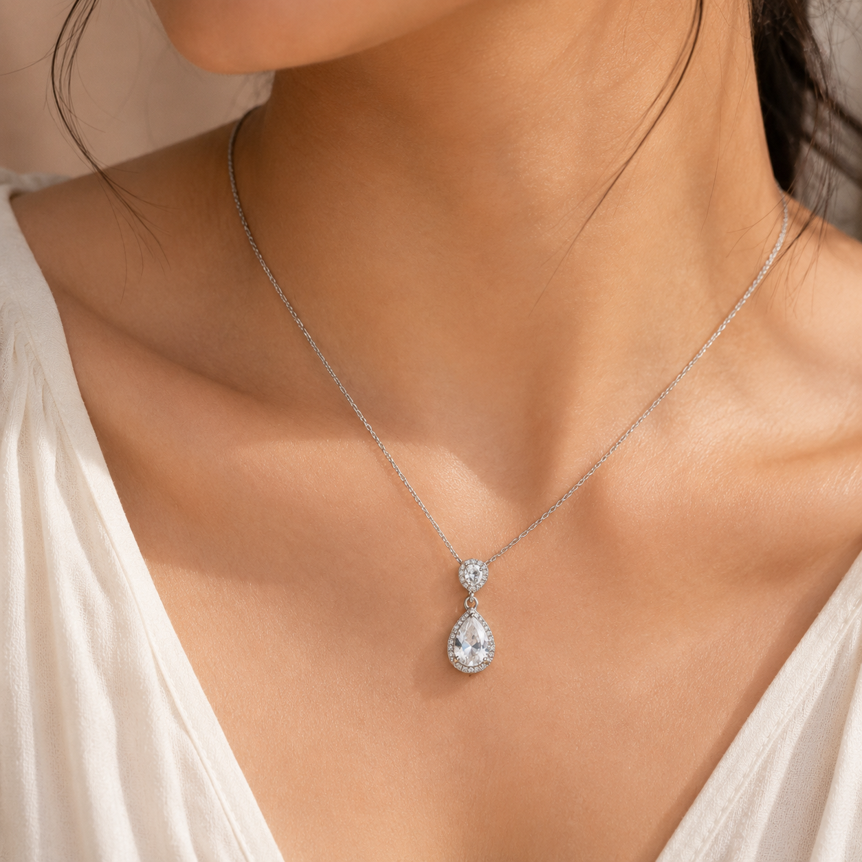 Oval Radiance Jewellery Set - Image 4